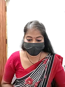 Snapshot of tamil_Sigappu_Roja chatting on 06-08-26, 01:28 tamil Sigappu Roja online show from 06-08-26, 01:28