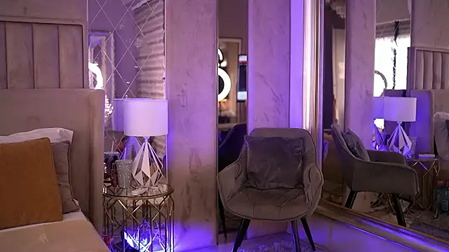 FrancescaDante online show from 03-13-26, 06:42