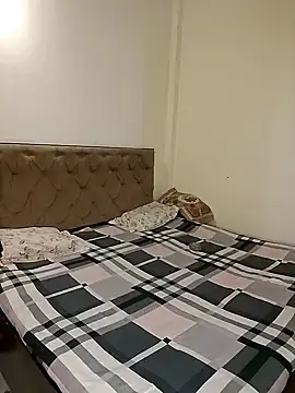 missneha61 online show from 09-24-25, 07:12