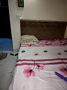 missneha61 online show from 09-30-25, 08:36