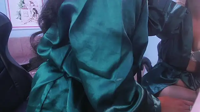 victoria hernandez t  online show from 10-16-25, 12:39