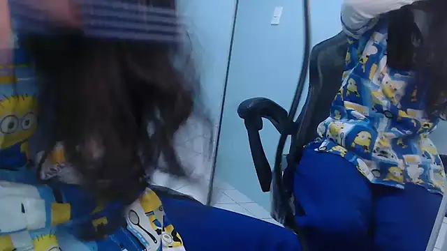 victoria hernandez t  online show from 02-06-26, 01:03