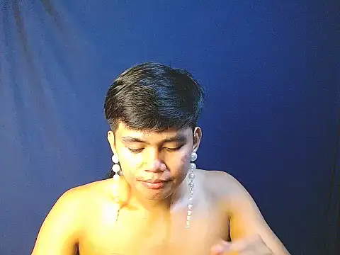 Snapshot of Alexx_143 chatting on 10-12-25, 02:54 Alexx 143 online show from 10-12-25, 02:54