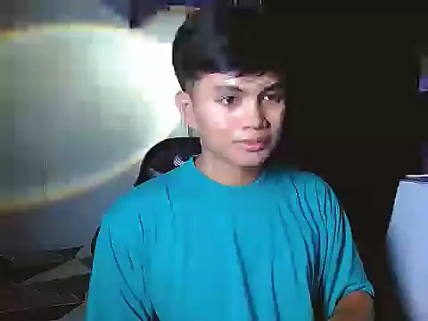 Snapshot of Alexx_143 chatting on 10-30-25, 06:48 Alexx 143 online show from 10-30-25, 06:48