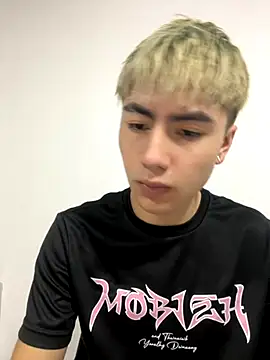 AlexanderCollman online show from 12-04-25, 08:50