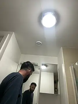 Michel huge online show from 03-25-26, 06:19