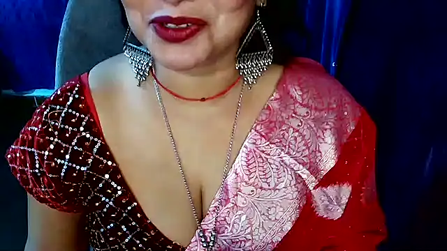 QUEEN SAKHI- online show from 05-26-26, 06:48