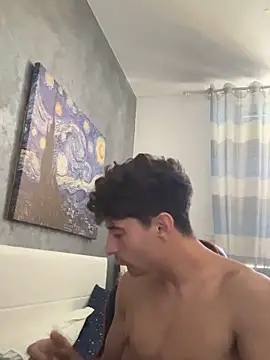 Thelouniost334    online show from 09-17-25, 09:55