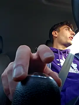 Thelouniost334    online show from 10-22-25, 03:56