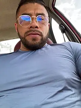 AntonyDAngelo25 online show from 09-10-25, 07:58