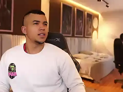 Thiago Valente online show from 09-22-25, 12:51