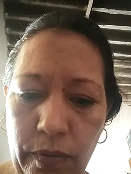 marinita13 online show from 09-08-25, 03:33