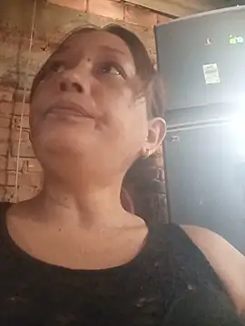 marinita13 online show from 05-27-26, 01:30