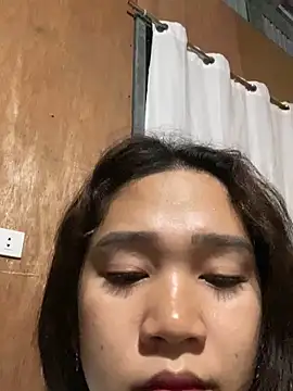 Snapshot of slut_clio chatting on 02-25-26, 12:04 slut clio online show from 02-25-26, 12:04