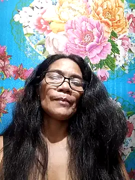 Snapshot of ImYourWoman_55 chatting on 11-02-25, 02:52 ImYourWoman 55 online show from 11-02-25, 02:52