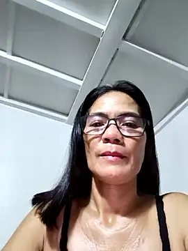 ImYourWoman 55 online show from 05-15-26, 09:22