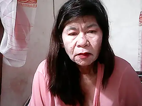 Hottestsexxy Elynnn online show from 03-08-26, 05:50