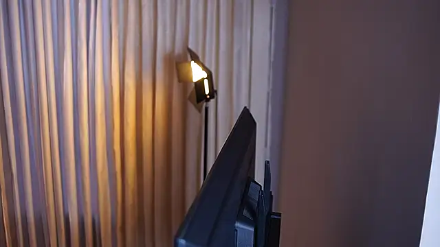 Ariaa Isabell online show from 10-08-25, 06:16