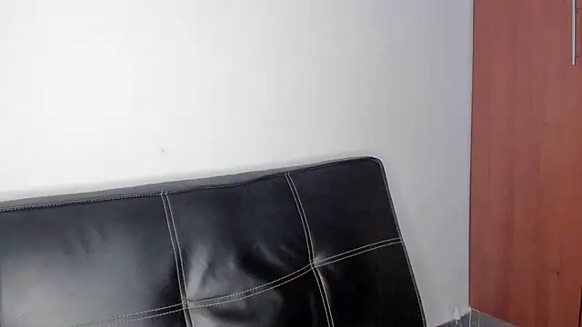 Pier Simons online show from 12-20-25, 06:53