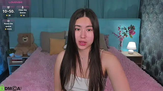 Snapshot of Megan_Williamms chatting on 10-21-25, 09:21 Megan Williamms online show from 10-21-25, 09:21