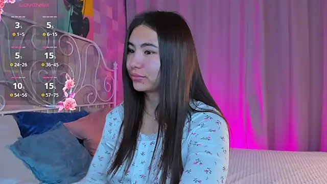 Snapshot of Megan_Williamms chatting on 10-30-25, 12:56 Megan Williamms online show from 10-30-25, 12:56