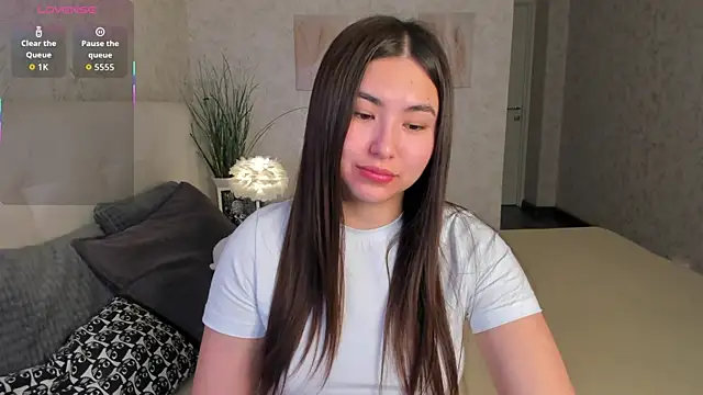 Snapshot of Megan_Williamms chatting on 11-22-25, 09:19 Megan Williamms online show from 11-22-25, 09:19