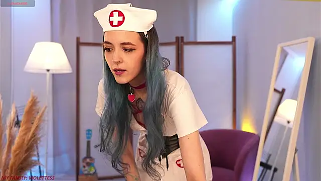 Snapshot of violetesa chatting on 11-20-25, 11:32 violetesa online show from 11-20-25, 11:32