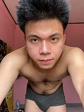 Snapshot of JerichoGutierez chatting on 05-15-26, 02:29 JerichoGutierez online show from 05-15-26, 02:29