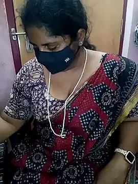 Jessi 25 online show from 04-11-26, 10:41