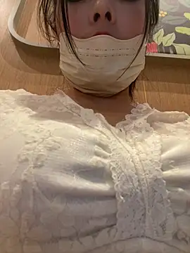 xiao-mo520 online show from 12-18-25, 09:59