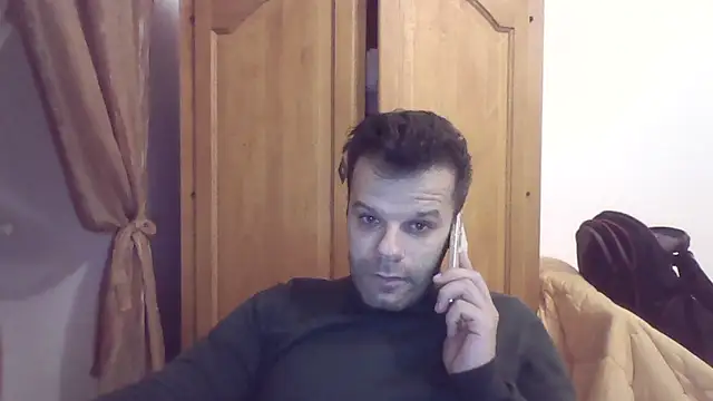 Snapshot of FROCETTO93 chatting on 11-01-25, 07:05 FROCETTO93 online show from 11-01-25, 07:05