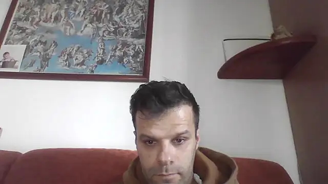 Snapshot of FROCETTO93 chatting on 12-14-25, 02:00 FROCETTO93 online show from 12-14-25, 02:00