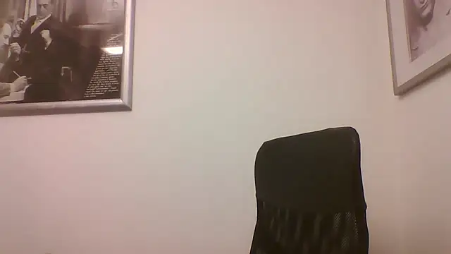 Snapshot of FROCETTO93 chatting on 02-04-26, 03:18 FROCETTO93 online show from 02-04-26, 03:18