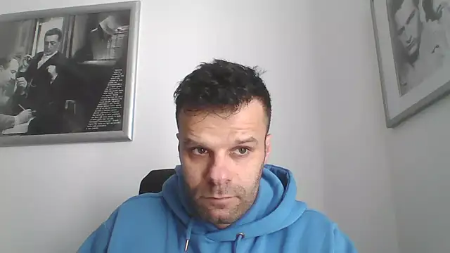 Snapshot of FROCETTO93 chatting on 02-17-26, 12:45 FROCETTO93 online show from 02-17-26, 12:45