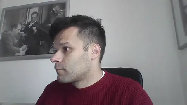 Snapshot of FROCETTO93 chatting on 04-01-26, 12:28 FROCETTO93 online show from 04-01-26, 12:28