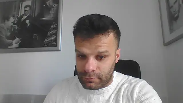 Snapshot of FROCETTO93 chatting on 04-10-26, 06:40 FROCETTO93 online show from 04-10-26, 06:40