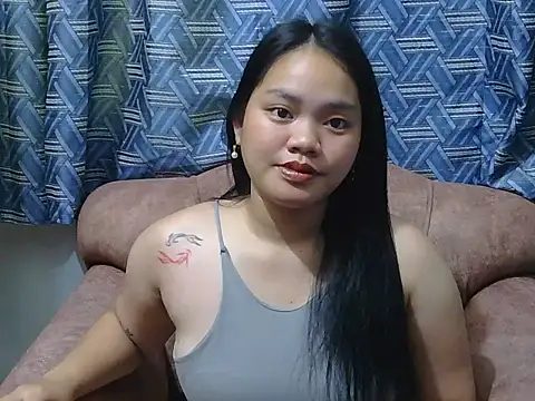 prettykrysgirl online show from 04-26-26, 03:59