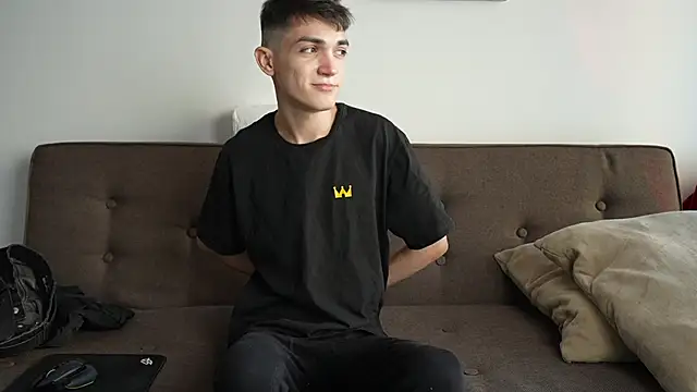 MattyandAiden online show from 01-18-26, 04:55