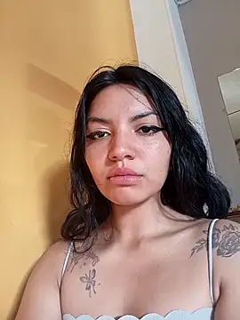 Snapshot of Amara_Cendella chatting on 09-13-25, 09:47 Amara Cendella online show from 09-13-25, 09:47