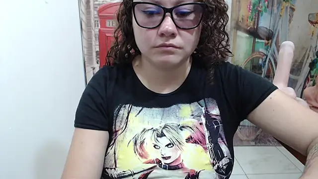 Snapshot of greeneyes_nurse chatting on 01-18-26, 06:34 greeneyes nurse online show from 01-18-26, 06:34