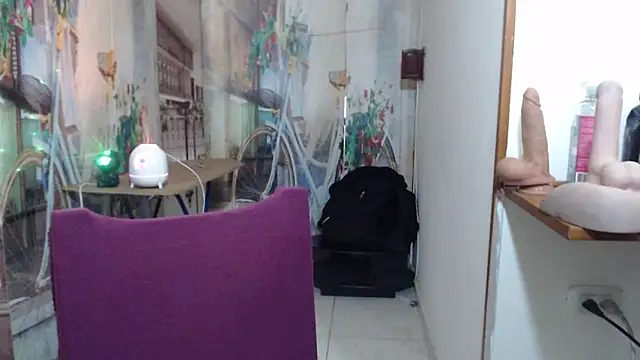 Snapshot of greeneyes_nurse chatting on 01-31-26, 07:11 greeneyes nurse online show from 01-31-26, 07:11