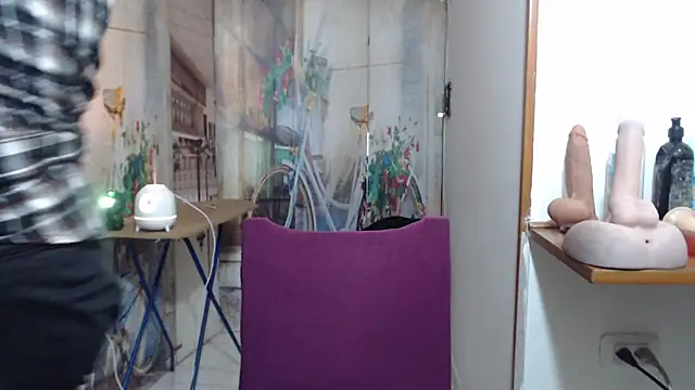 Snapshot of greeneyes_nurse chatting on 02-02-26, 07:23 greeneyes nurse online show from 02-02-26, 07:23