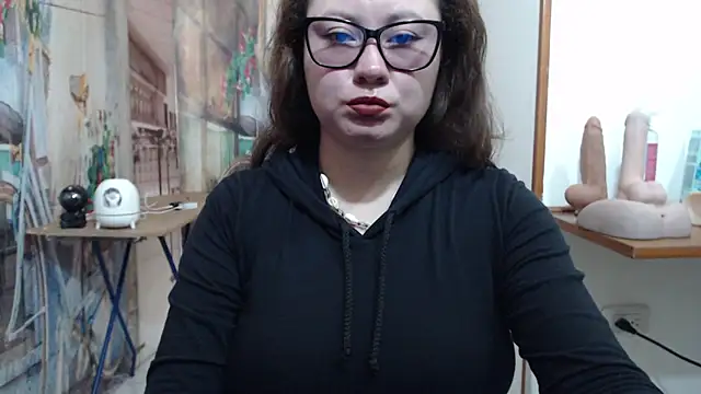 Snapshot of greeneyes_nurse chatting on 02-12-26, 06:36 greeneyes nurse online show from 02-12-26, 06:36