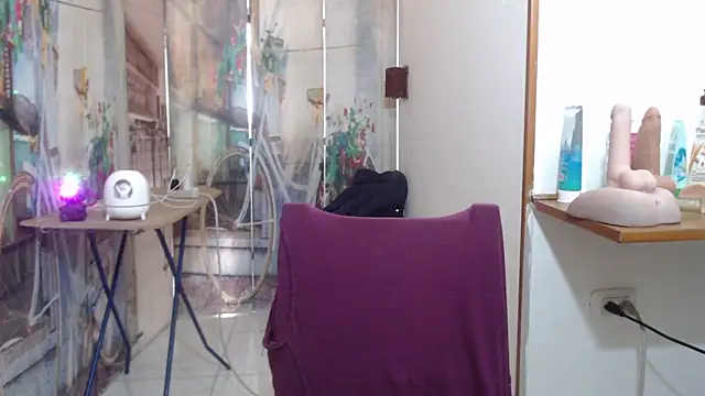 Snapshot of greeneyes_nurse chatting on 02-26-26, 07:24 greeneyes nurse online show from 02-26-26, 07:24