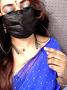 Cutie nila26 online show from 09-18-25, 03:41