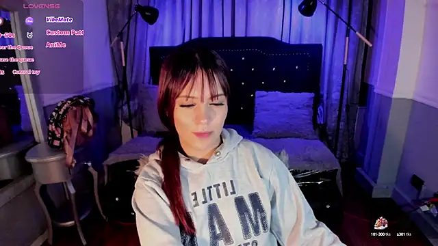 Snapshot of Jolie_price chatting on 10-01-25, 02:50 Jolie price online show from 10-01-25, 02:50