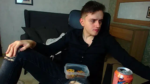 FelixStarkk online show from 11-29-25, 05:10