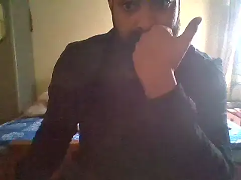 Snapshot of harish_x chatting on 11-25-25, 04:34 harish x online show from 11-25-25, 04:34