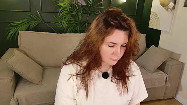 Snapshot of love_me__tonight_ chatting on 05-15-26, 01:34 love me tonight online show from 05-15-26, 01:34