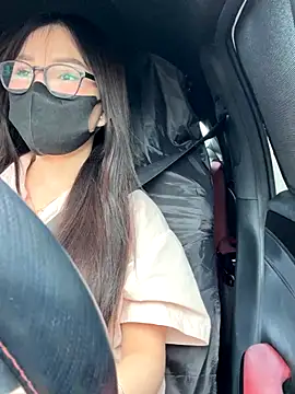 Linh 2004 online show from 09-25-25, 06:06